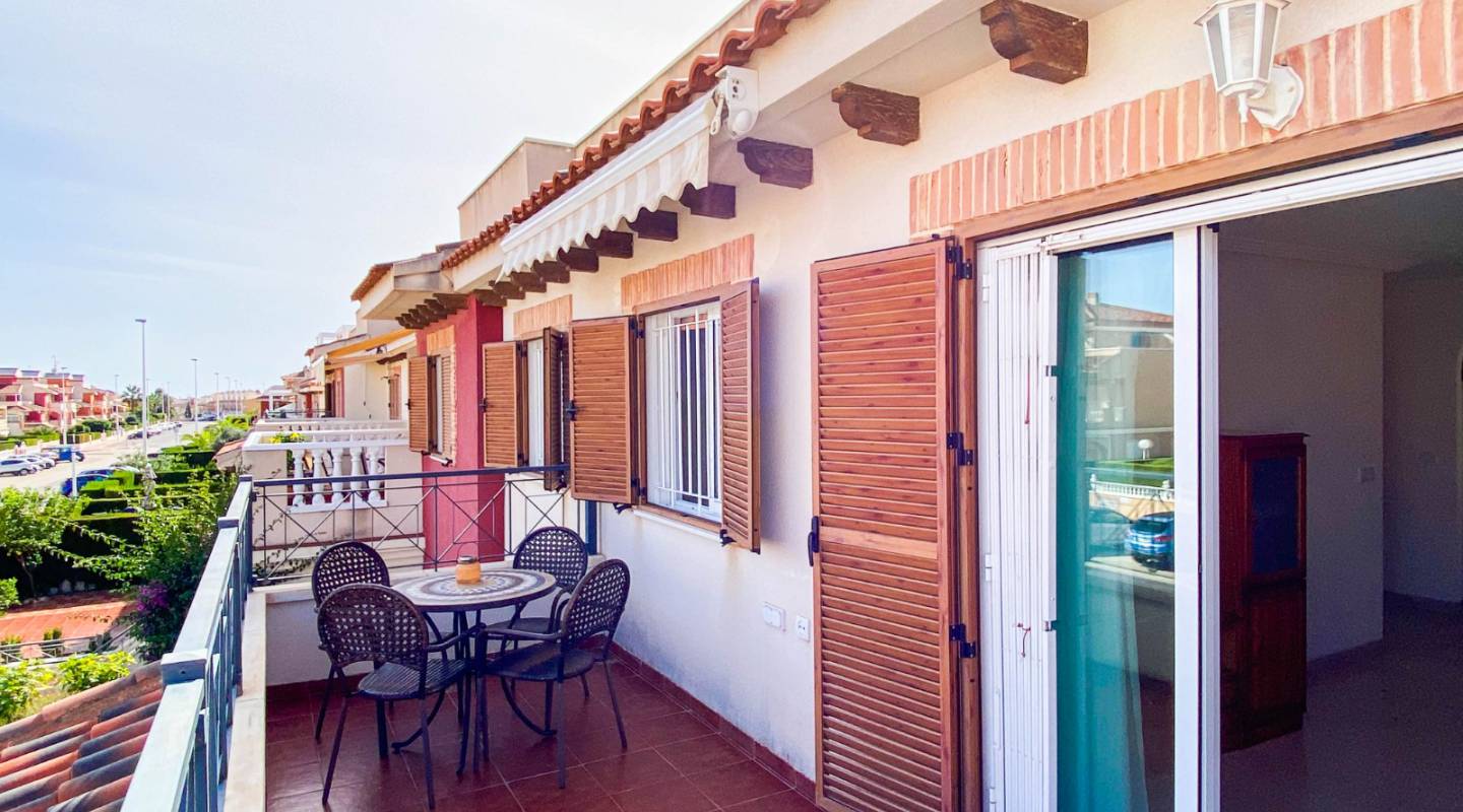 Återförsäljning - lägenheter - Playa Flamenca - Torrevieja