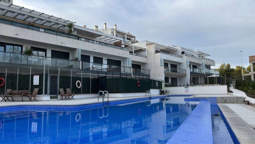 Apartamento - Venta - Dehesa de Campoamor - Dehesa de Campoamor