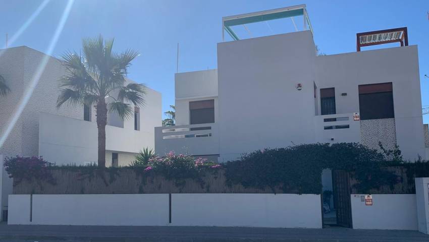 Apartamento - Venta - La Finca Golf and Spa Resort - Algorfa