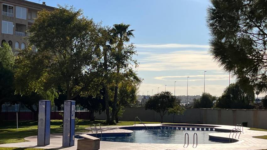 Apartment flat - Venta - Torrevieja - Centro