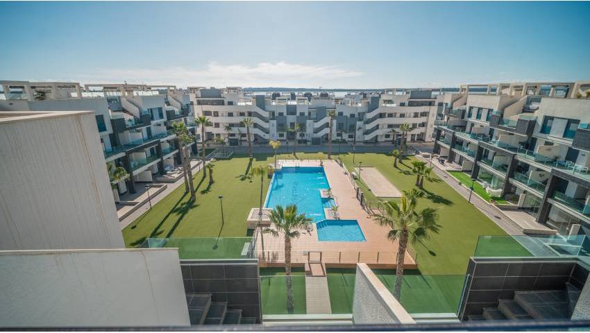 Apartment - Penthouse - Wiederverkauf - El Raso - Urb el raso