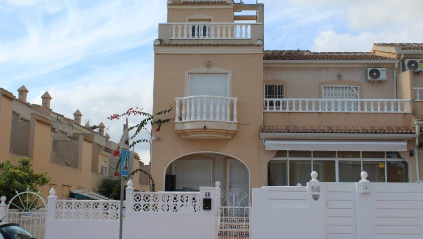 Casa Adosada - Venta - Ciudad Quesada - Dona Pepa