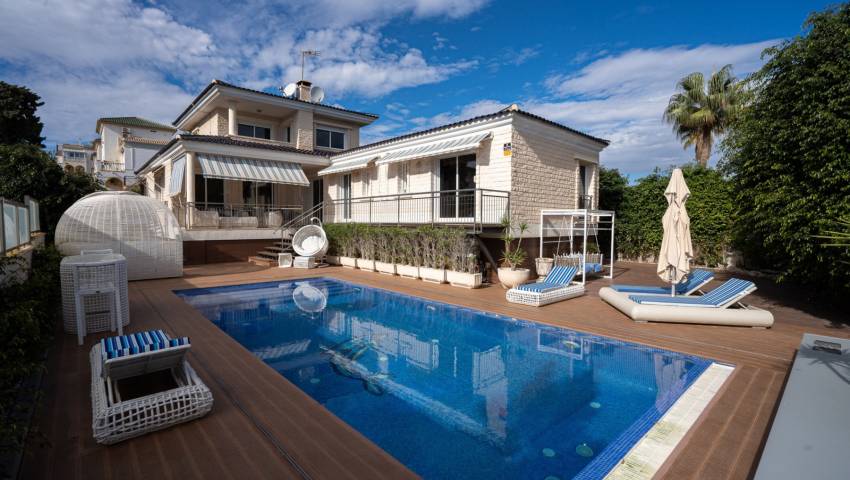 Chalet - Venta - La Mata - La Mata