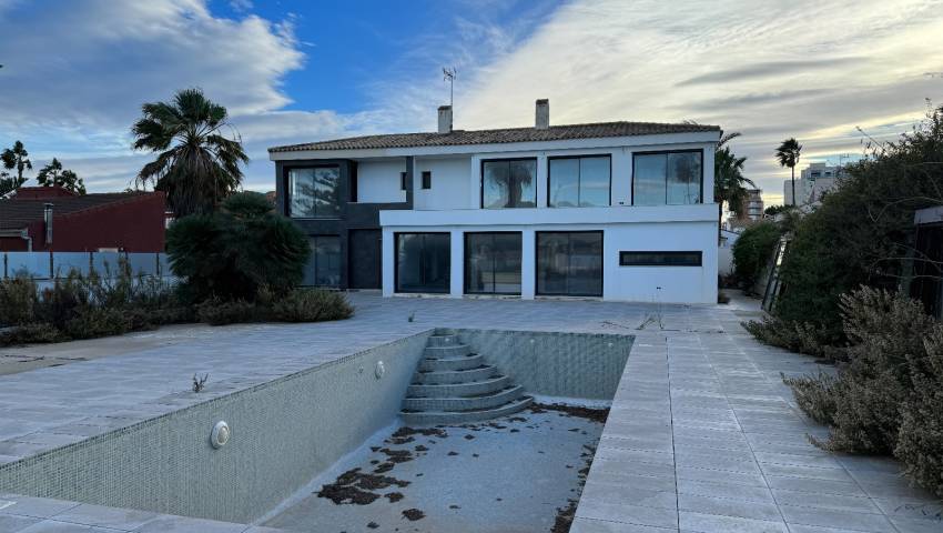 Haus - Wiederverkauf - Torrevieja - La Veleta