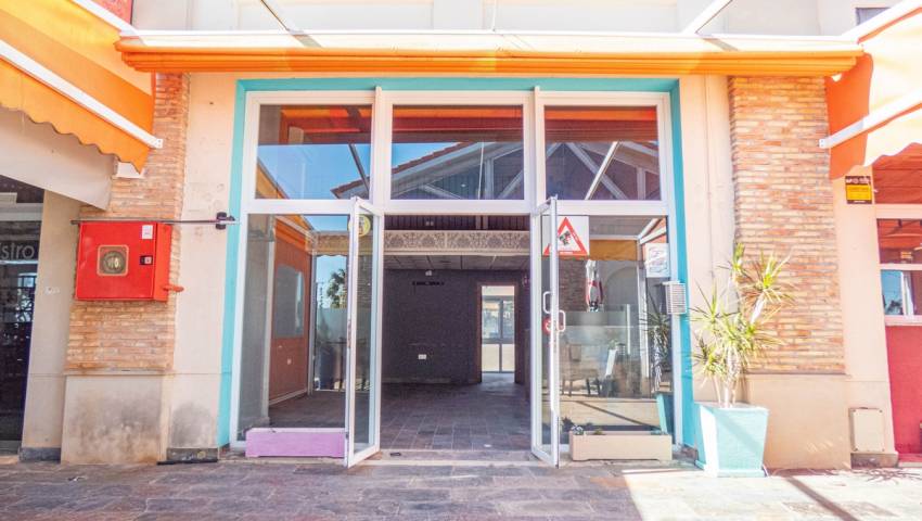 коммерческий - перепродажа - La Finca Golf - Alicante