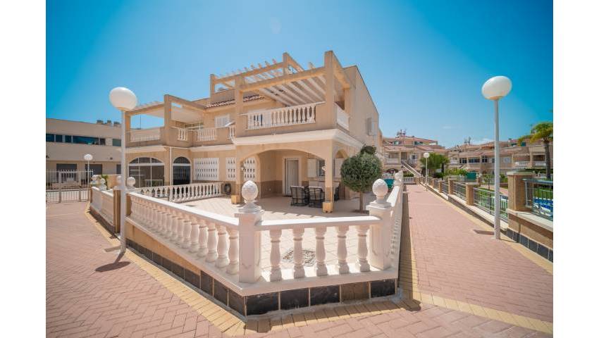 Semi Detached - перепродажа - Playa Flamenca - Zeniamar