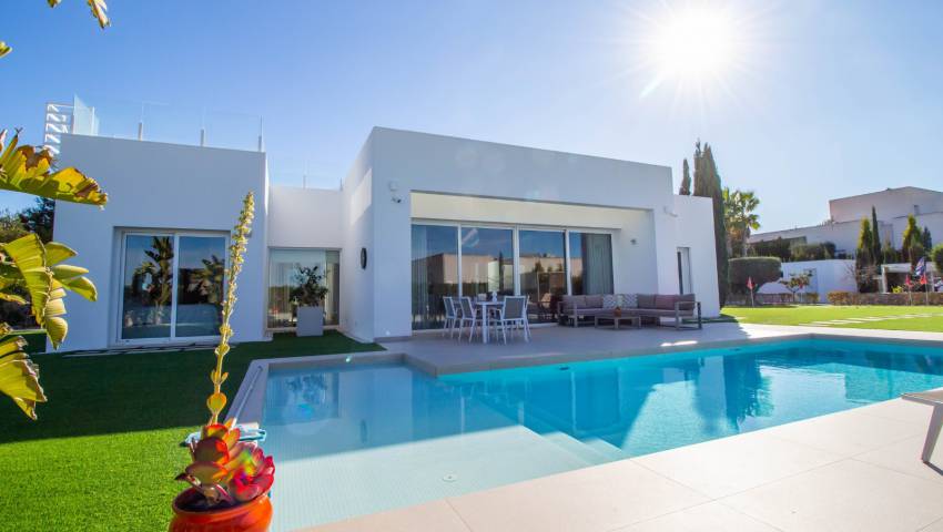 Villa  - New Build - PInar de Campoverde - Alicante