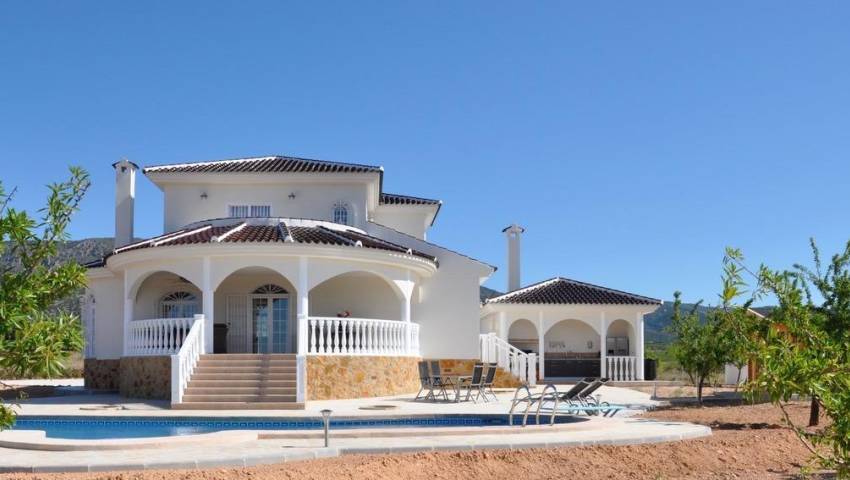 Villa  - New Build - Pinoso - Campo