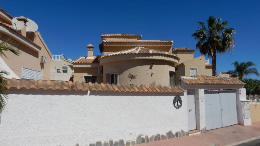 Villa  - Resale - Ciudad Quesada - La Marquesa Golf