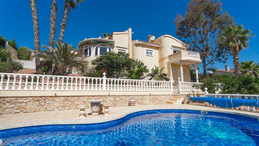 Villa - Wederverkoop - Ciudad Quesada - Town Center