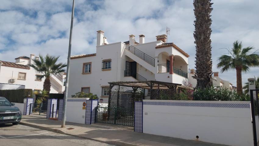 Wohnung - Wiederverkauf - Guardamar del Segura - El Raso, Guardamar