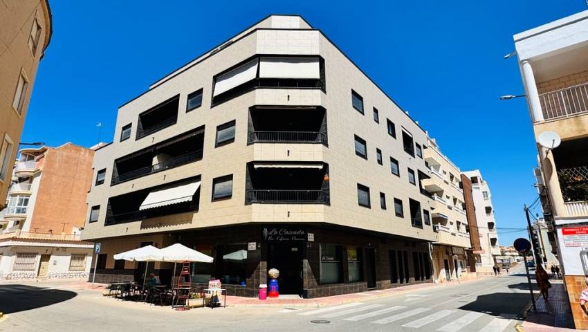 Wohnung - Wiederverkauf - La Mata - La Mata