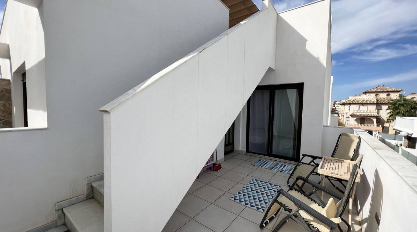 Återförsäljning - Semi-friliggande hus - Cabo Roig