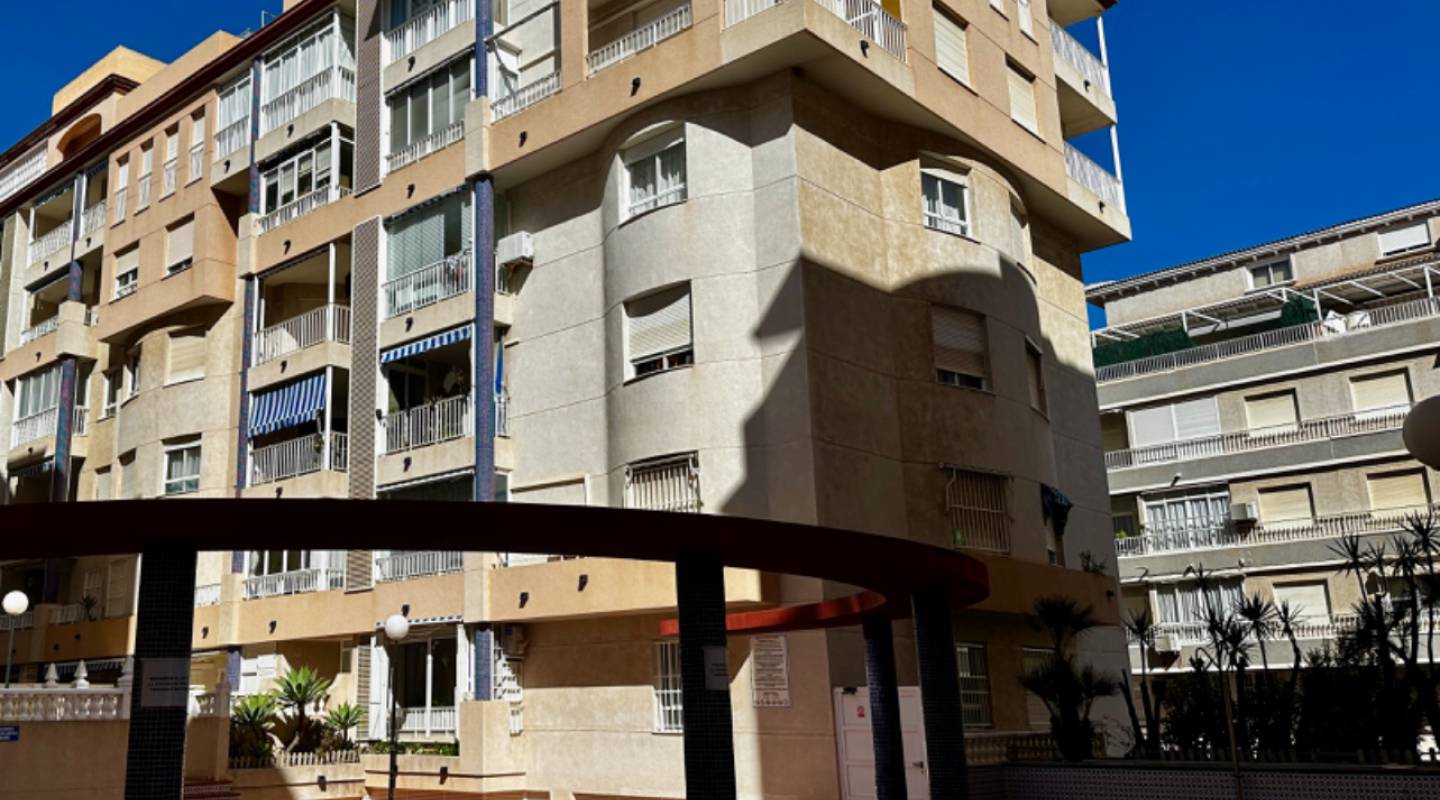 Återförsäljning - lägenheter - Guardamar del Segura