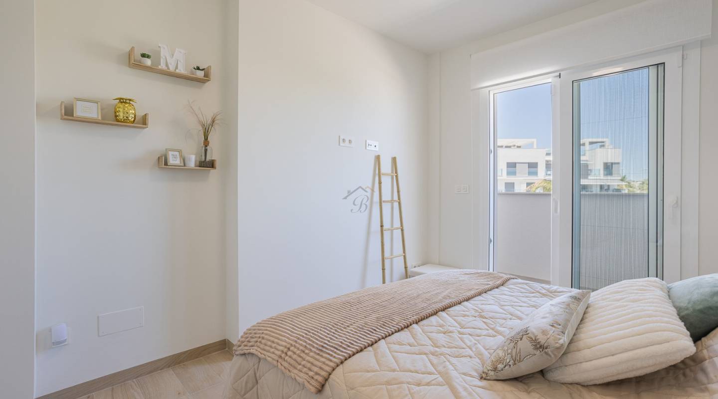 Återförsäljning - Apartment / flat - Guardamar del Segura - El Raso