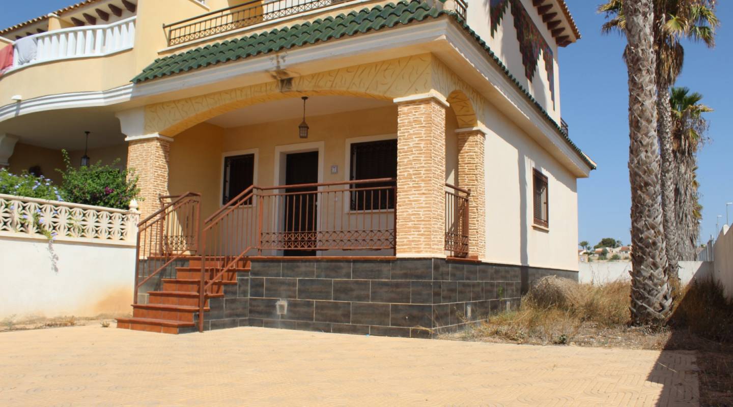 Venta - Semi Detached - Ciudad Quesada - Dona Pepa