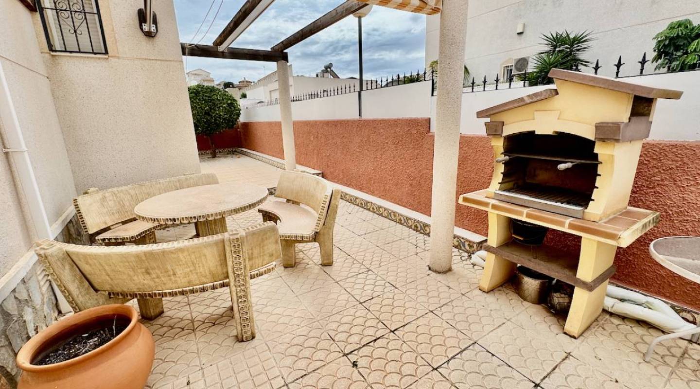 Resale - Villa  - Ciudad Quesada - Atalaya Park