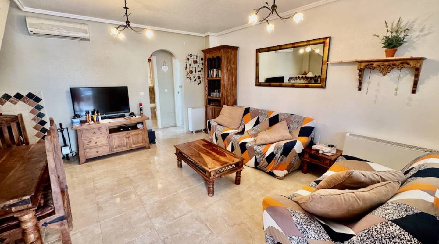 Resale - Villa  - Ciudad Quesada - Atalaya Park