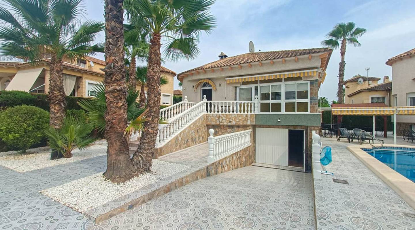 Venta - Chalet - Orihuela - Benferri