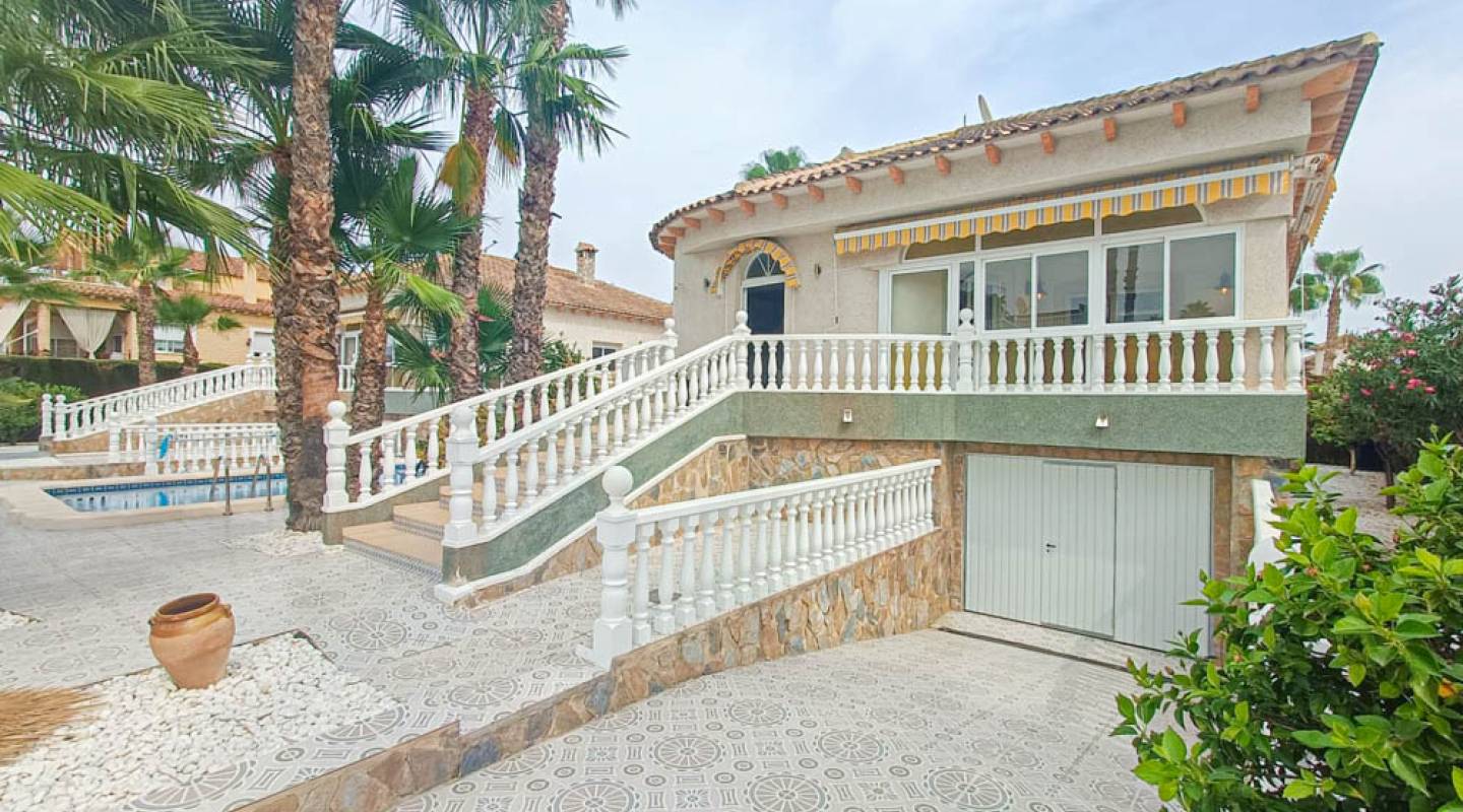 Venta - Chalet - Orihuela - Benferri