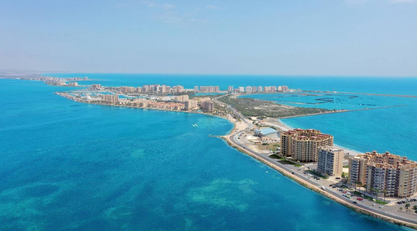 Nybyggeri - ferielejligheder - La Manga del Mar Menor - La Manga