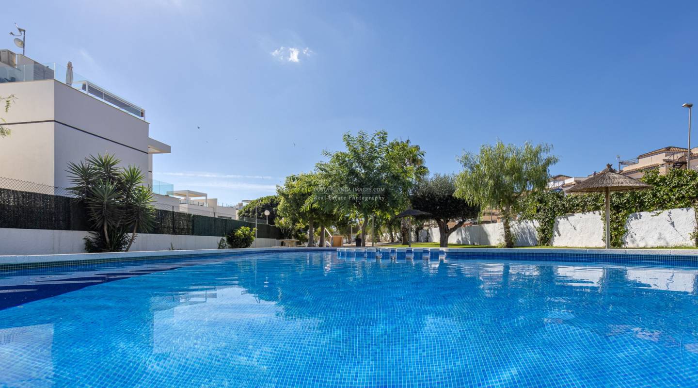 videresalg - Town house - Orihuela Costa - Villamartin