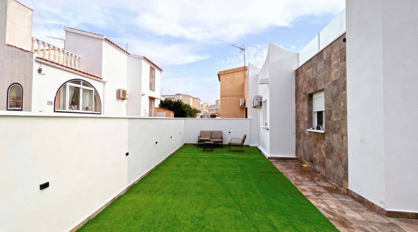 videresalg - Detached Villa - Playa Flamenca