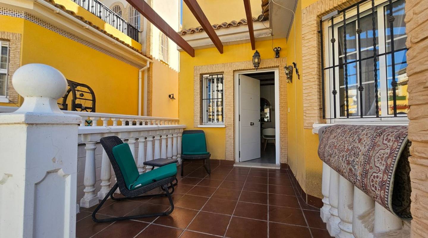 Resale - Villa  - Ciudad Quesada - Lo Crispin