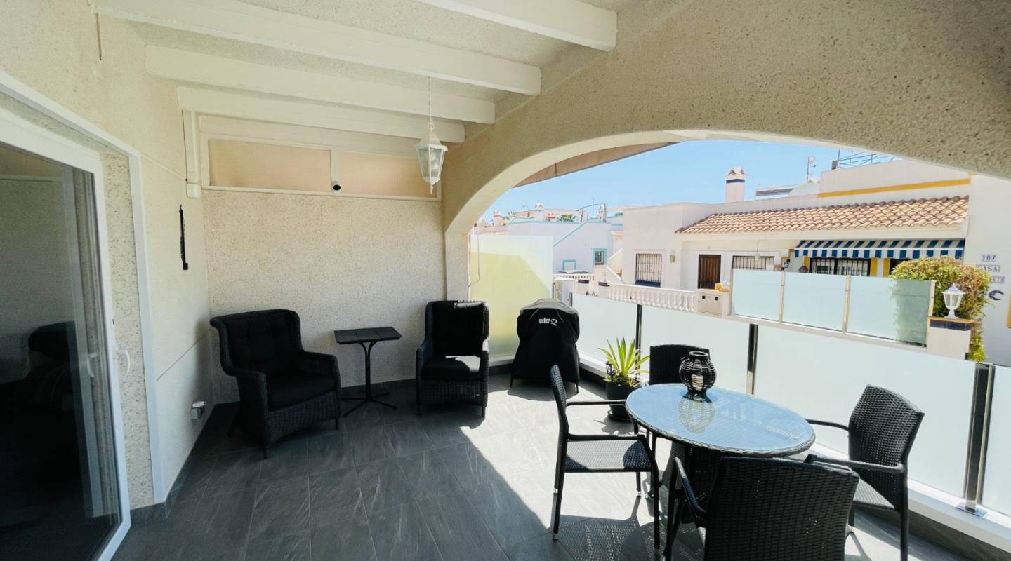 Venta - Chalet - Orihuela Costa - Playa Flamenca