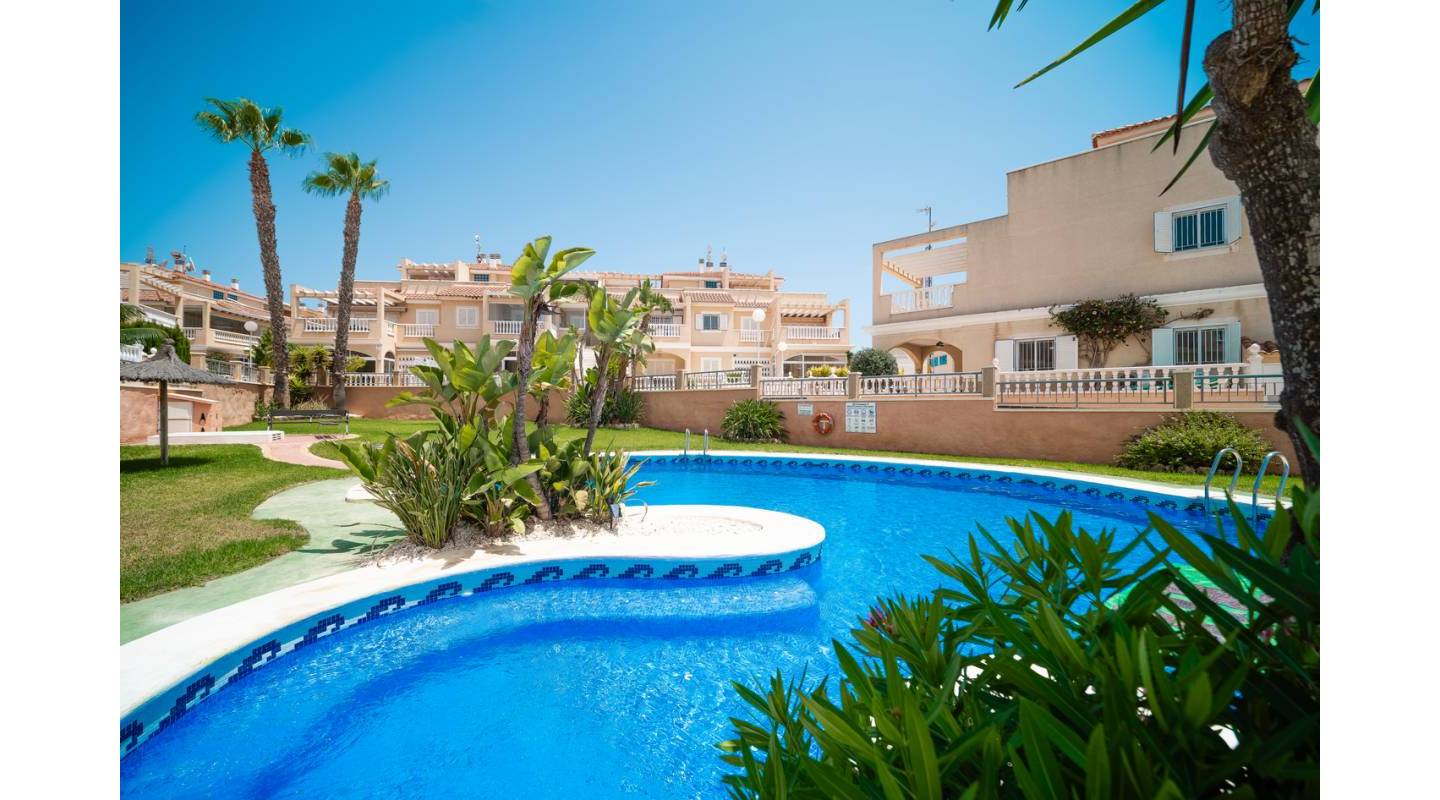 Resale - Semi Detached - Playa Flamenca - Zeniamar