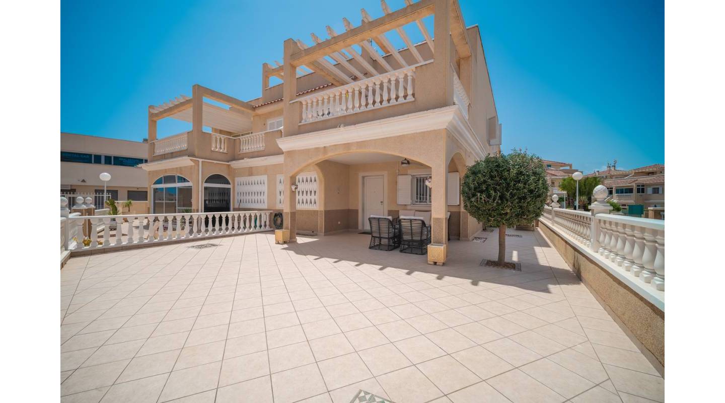 Resale - Semi Detached - Playa Flamenca - Zeniamar