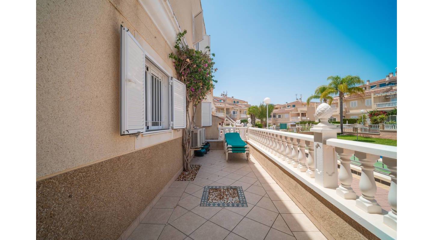 Resale - Semi Detached - Playa Flamenca - Zeniamar