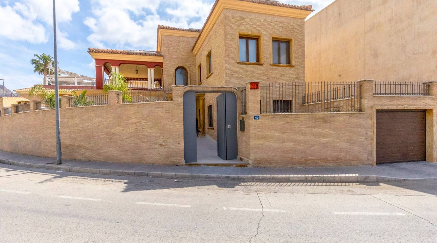 Återförsäljning - Villa - Orihuela - La Aparecida