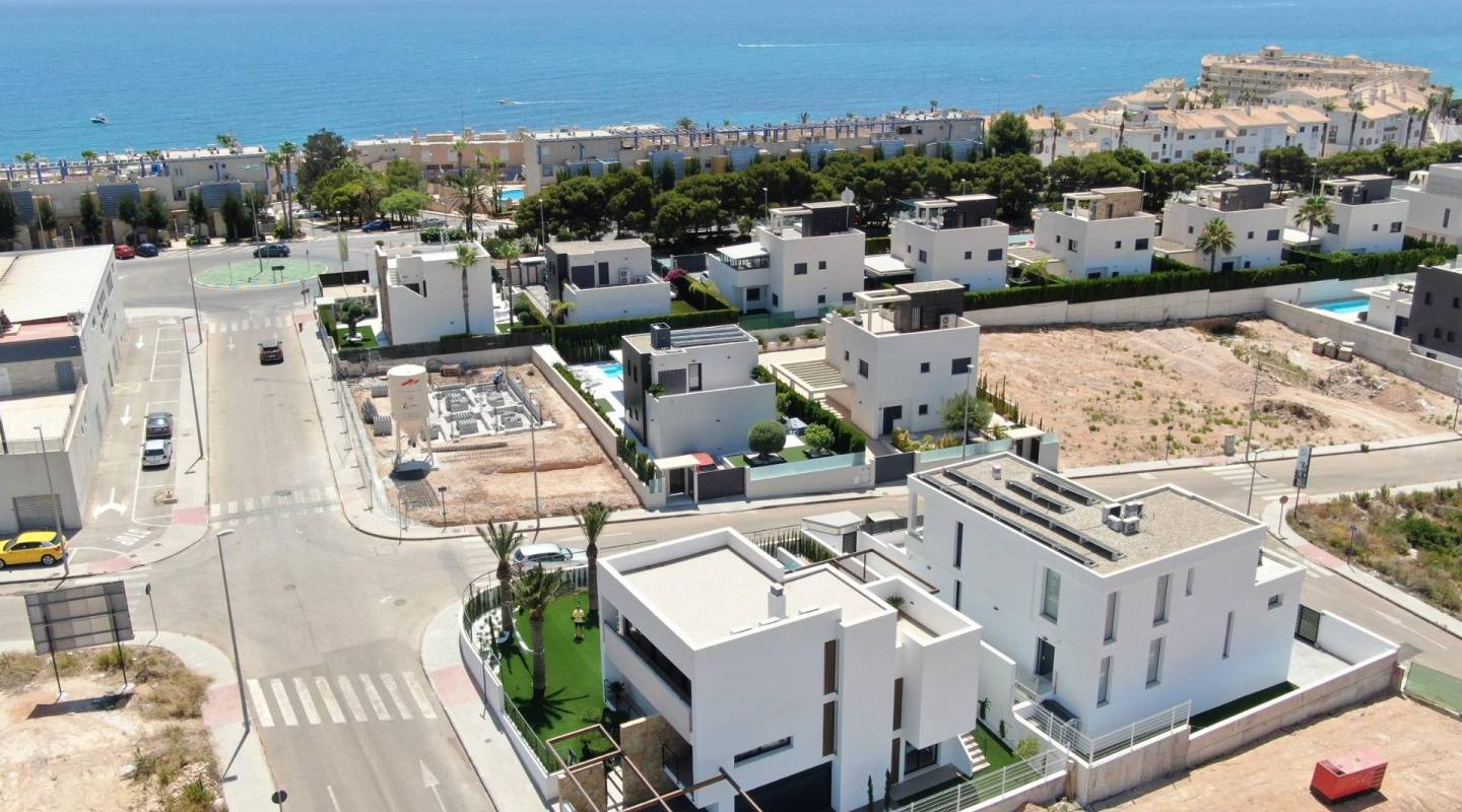 Nybyggeri - Villa - Orihuela Costa - Campoamor