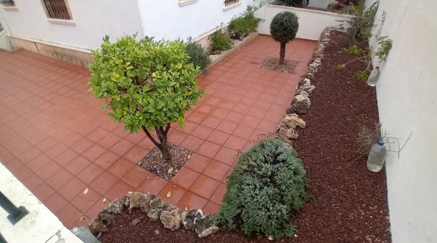 Resale - Apartment - Villamartin