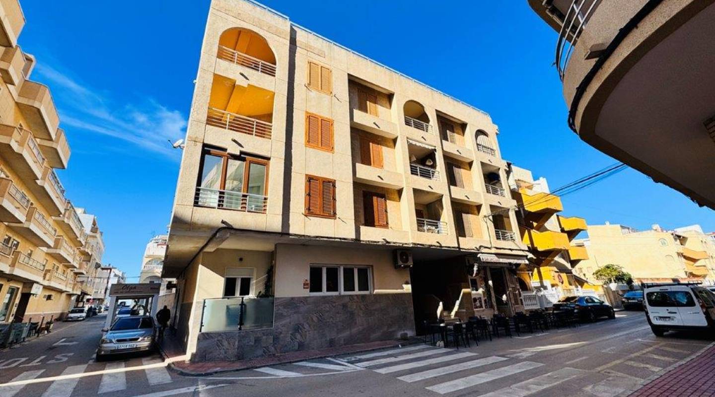 Wederverkoop - Apartments - La Mata