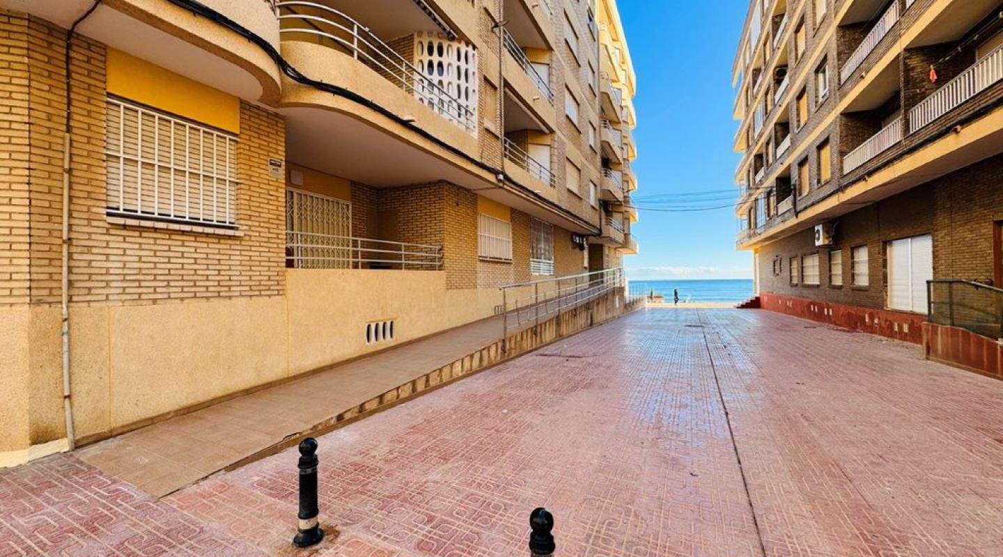 Wederverkoop - Apartments - La Mata