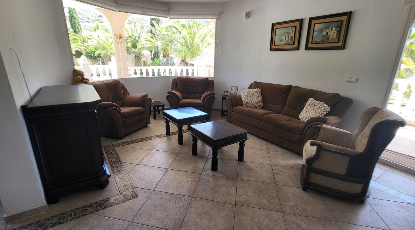 Resale - Detached Villa - Hondón de las Nieves - Centro