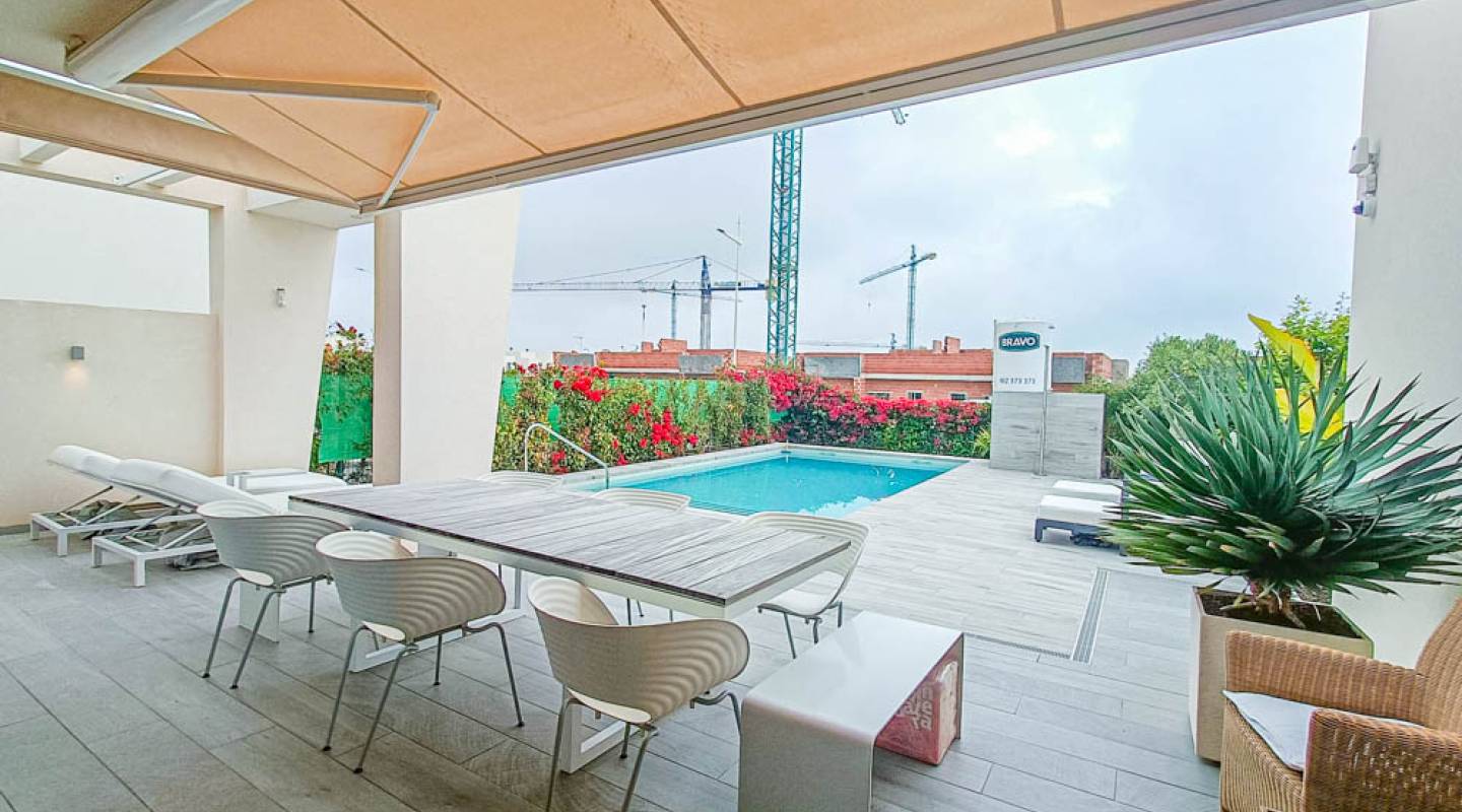 Resale - Villa  - La Finca Golf - La Finca Golf and Spa Resort