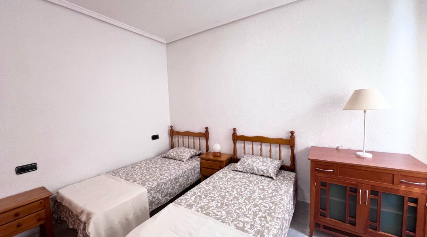 Återförsäljning - Bungalow - Ciudad Quesada