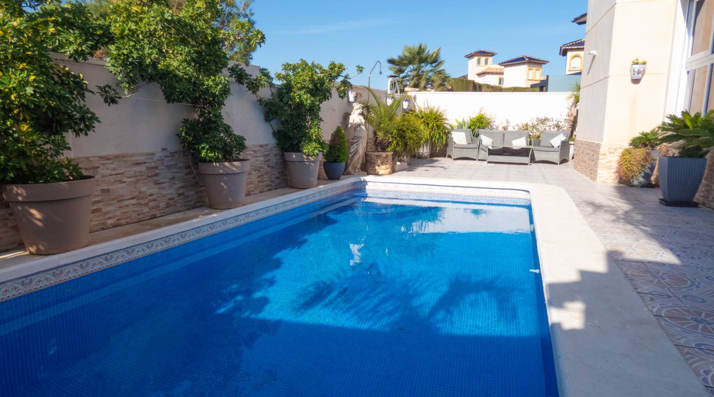 Wederverkoop - Villa - Playa Flamenca