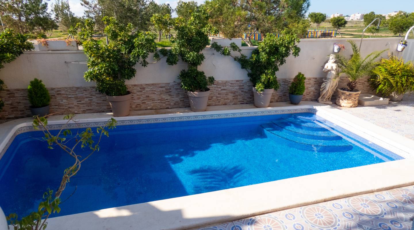 Wederverkoop - Villa - Playa Flamenca