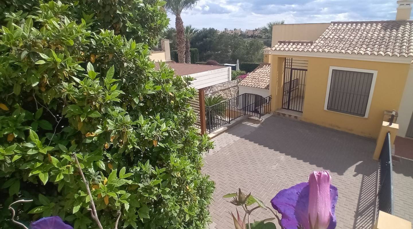 Resale - Villa  - Algorfa - La Finca Golf