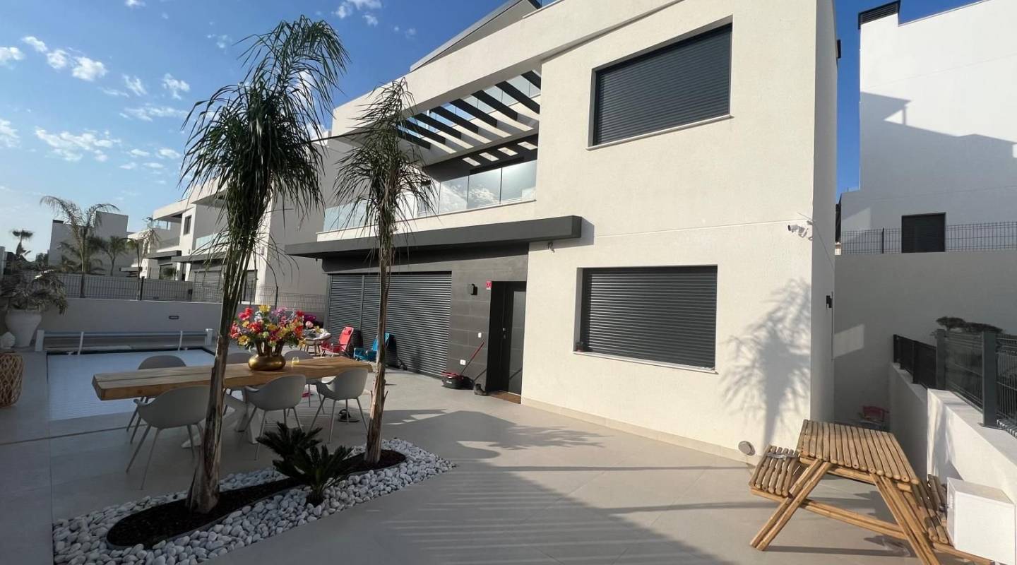 Resale - Detached Villa - Algorfa - Alicante