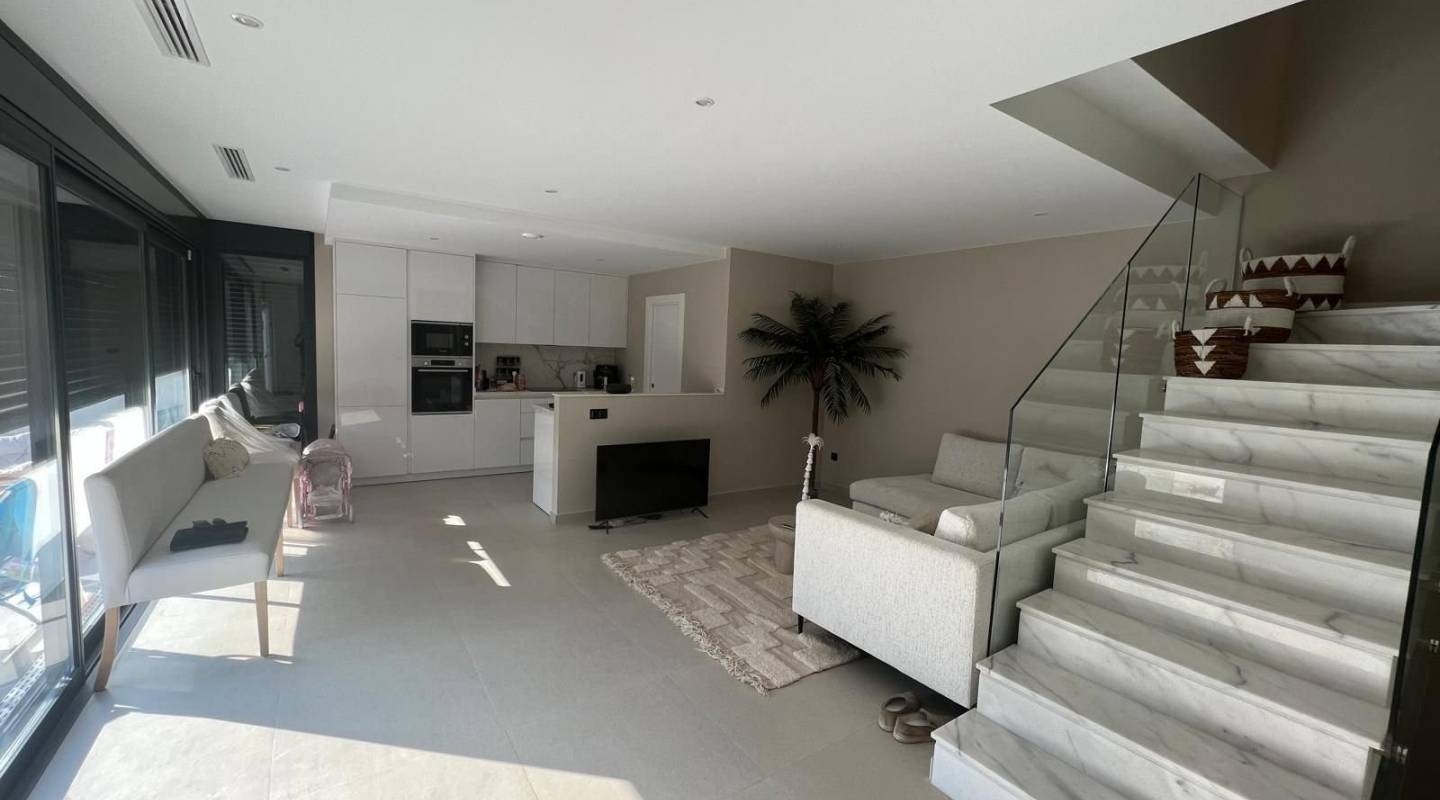 Resale - Detached Villa - Algorfa - Alicante