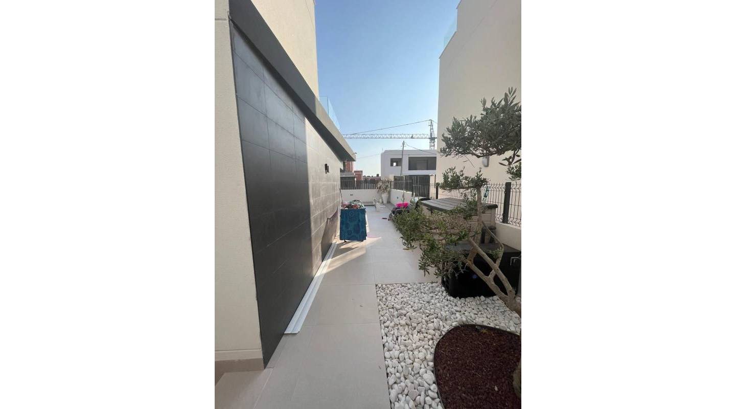 Resale - Detached Villa - Algorfa - Alicante