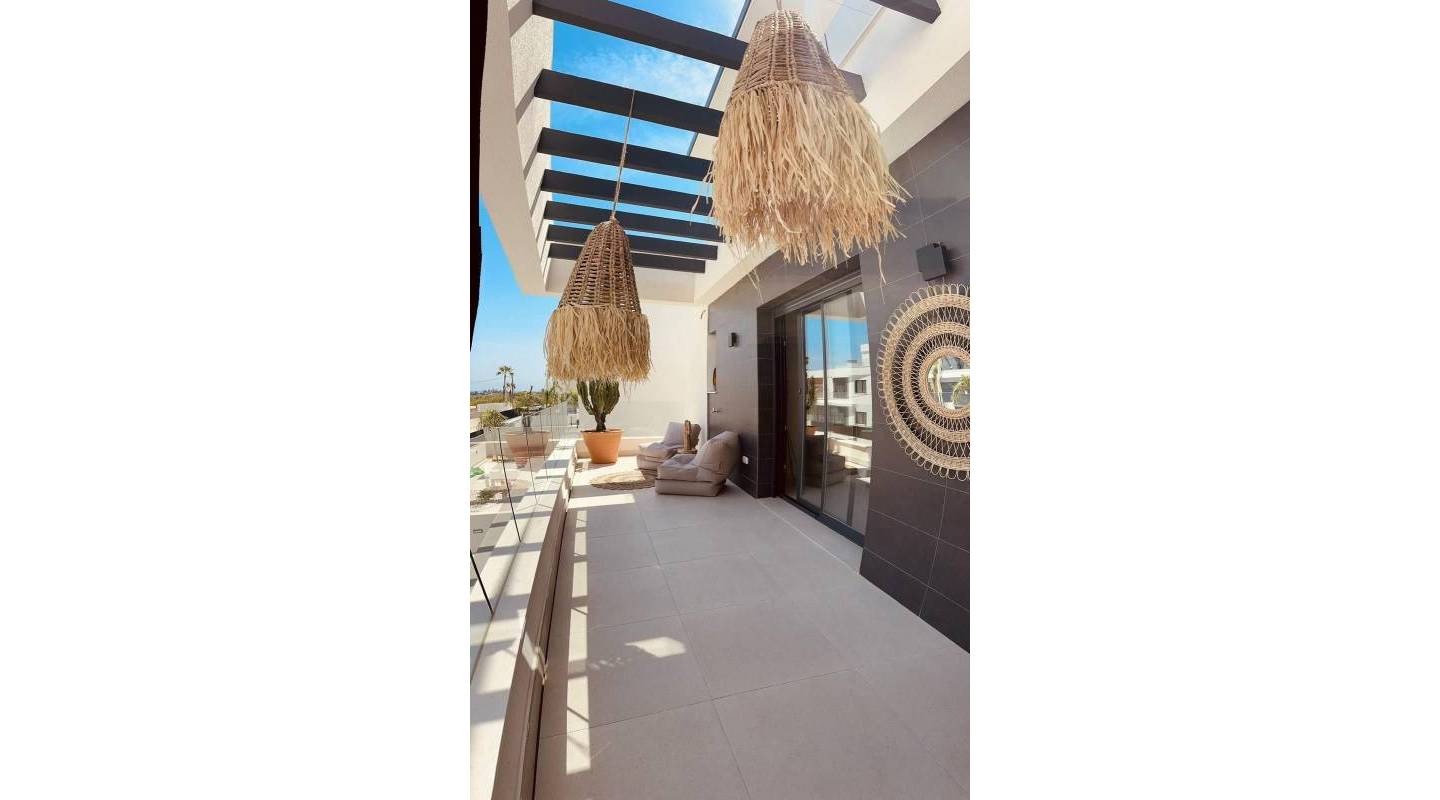 Resale - Detached Villa - Algorfa - Alicante