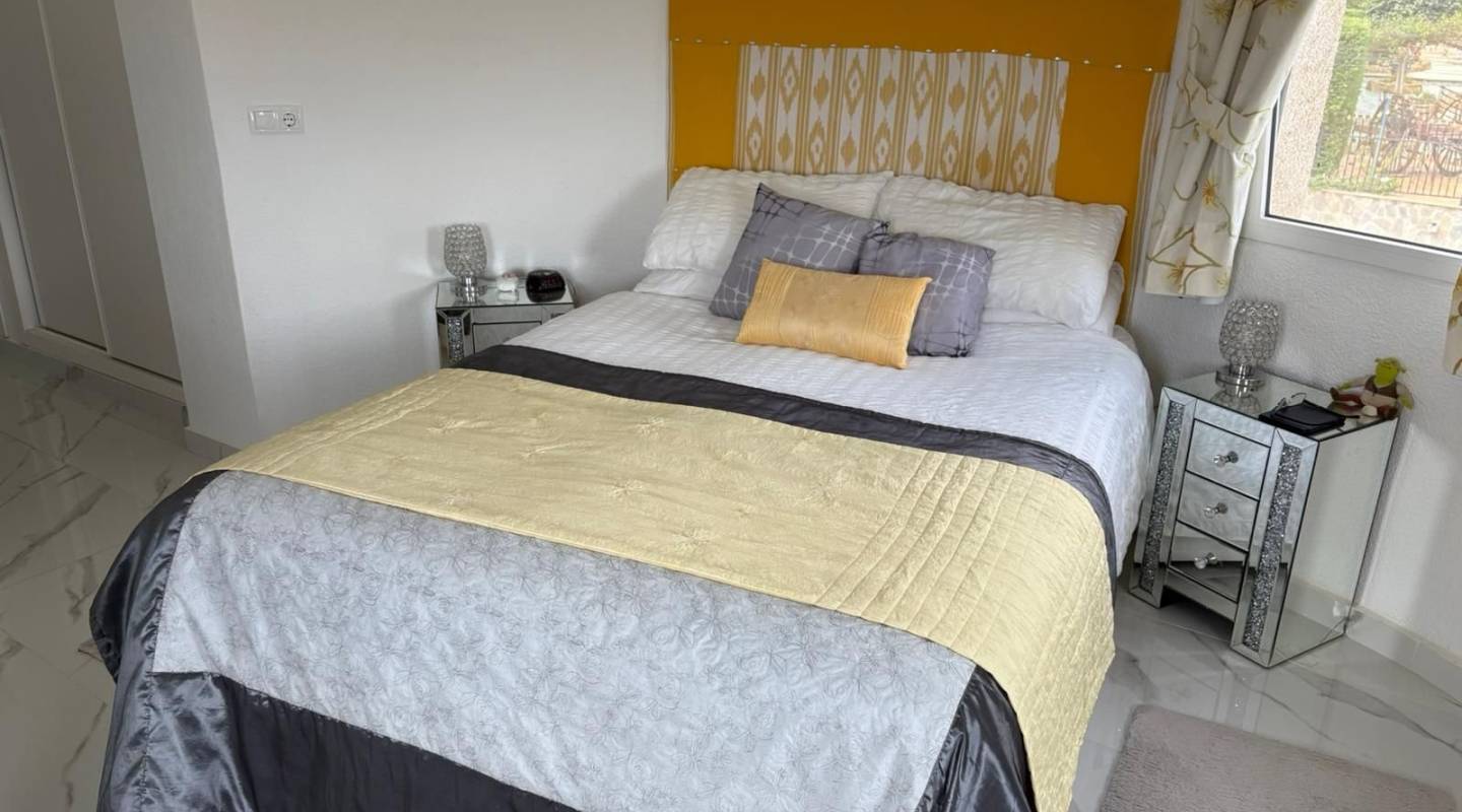 Revente - Detached Villa - Algorfa - Alicante