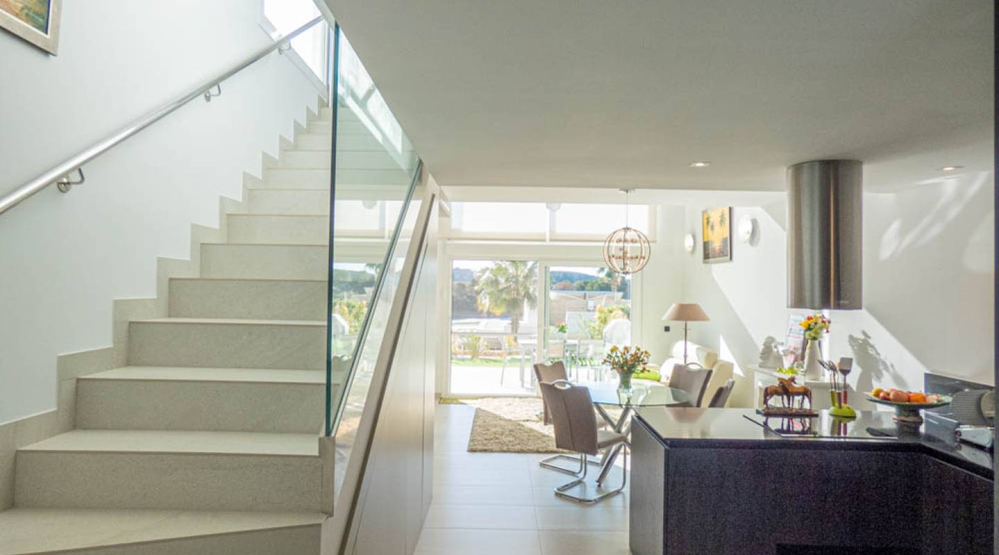 Resale - Villa  - La Finca Golf - Alicante