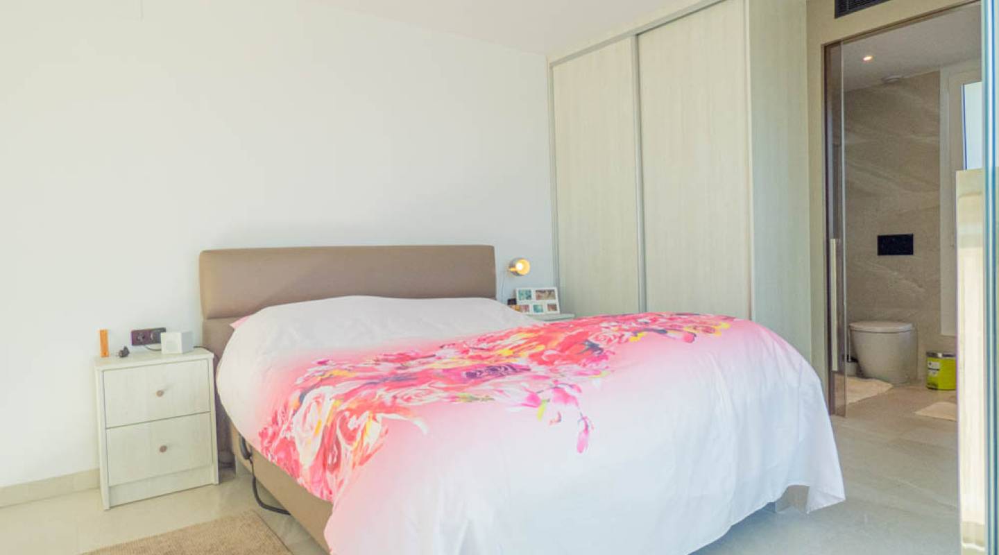 Resale - Villa  - La Finca Golf - Alicante